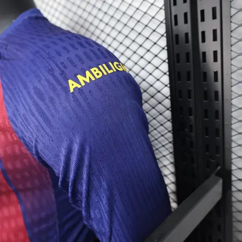 2025/2026 Manga Longa Barcelona Camisa de Futebol Principal  — view 10