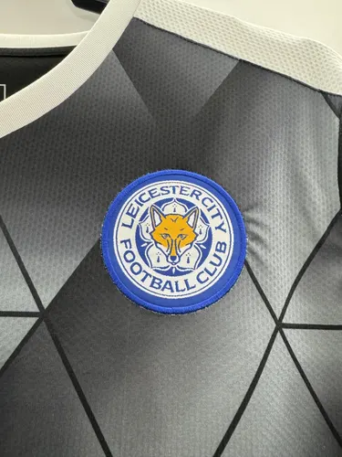 Camiseta de Fútbol Retro Leicester City Visitante 2015-2016  — view 4