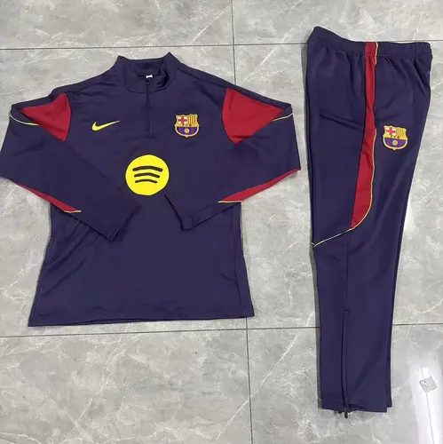 Camisa de Futebol Treino Meio Puxa Barcelona Roxo Escuro 2026/2027 Conjunto   — view 3
