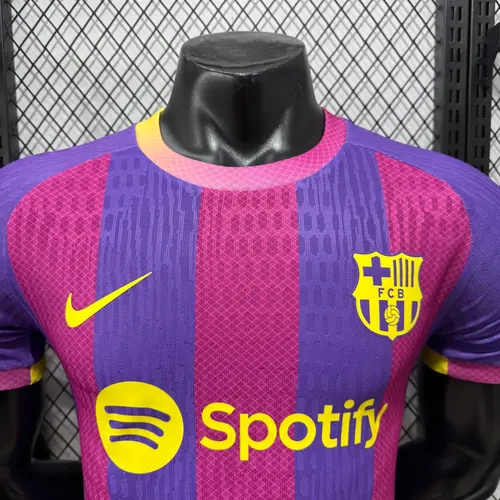2026/2027 Player Version Barcelona Special Edition Red Purple Football Jersey   — view 5