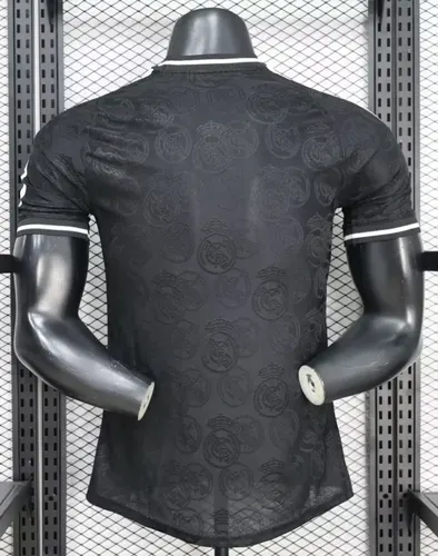 2026/2027 Versión Jugador Real Madrid Edición Especial Negra Camiseta de Fútbol   — view 2