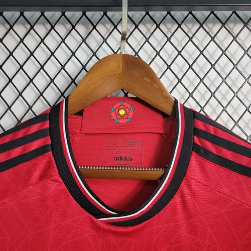 2023/2024 Manchester United Home Football Shirt   — view 5