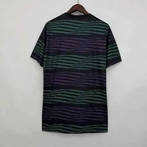Camisa de Treino do Real Madrid 2023/2024 Listras Verdes e Roxas — view 2