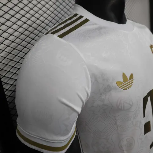 2025/2026 Versión Jugador Bayern Munich 125 Aniversario Camiseta de Fútbol Blanca  — view 6
