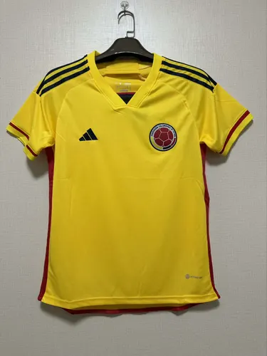 Camiseta local de Colombia para la Copa Mundial de la FIFA 2022 — view 1