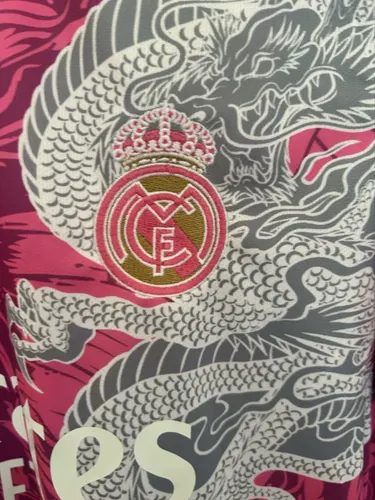 2025/2026 Real Madrid Special Edition 18 Football Shirt  — view 5