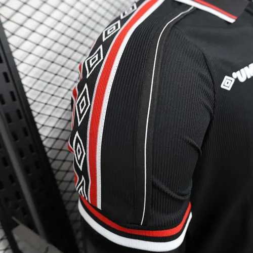 Camisa de Futebol Manchester United Edição Especial Preta Versão Jogador 2025/2026  — view 6