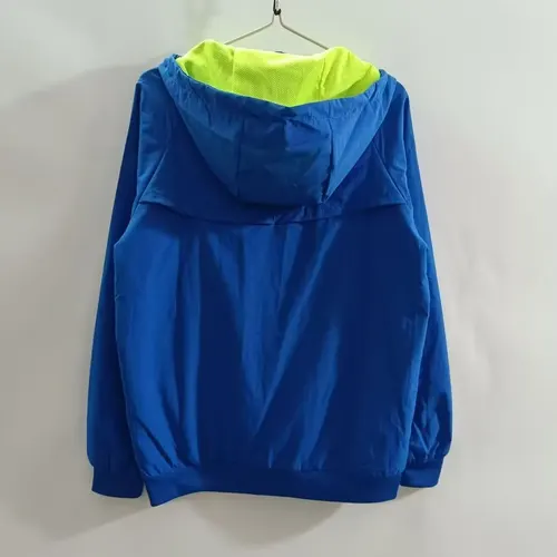 2025/2026 Barcelona Windbreaker Jersey  04 — view 2