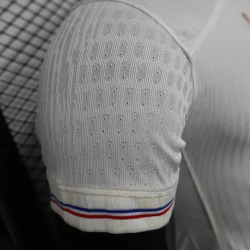 2025 Spielerversion Frankreich Auswärts-Fußballtrikot AAA Fan-Qualität — view 4