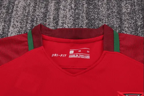 2016 Retro Portugal Home Football Shirt  Kids Size — view 3