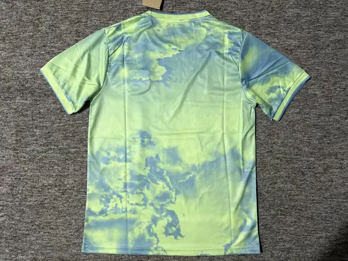 2025/2026 Barcelona Edición Especial Verde Hierba Camiseta de Fútbol  — view 2