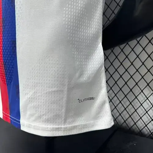 2026/2027 Spielerversion Lyon Heimtrikot   — view 10