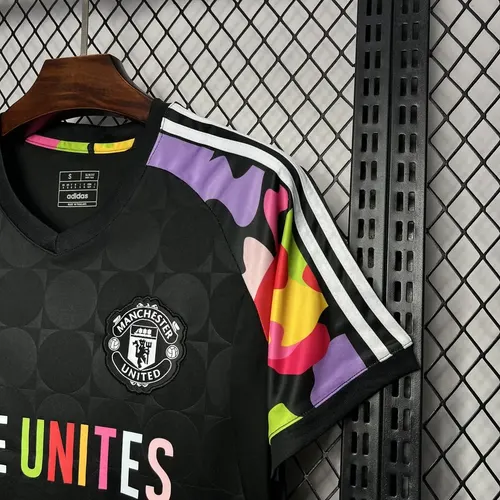 2024/2025 Manchester United Pre-match training Jersey  — view 6