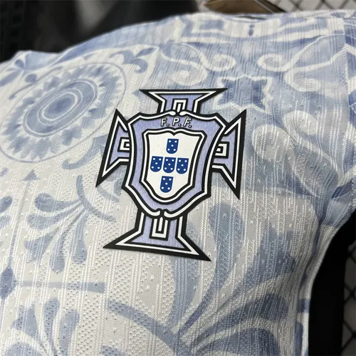 2024-2025 Version Joueur Portugal Euro LV Joint Maillot de Football  — view 6