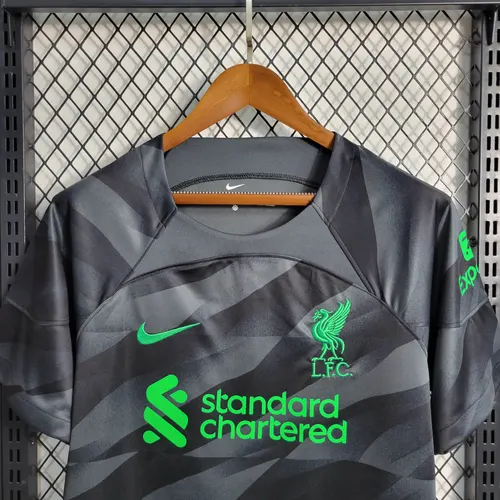 2023/2024 Liverpool Torwart Schwarz Fußballtrikot AAA fan-gradät — view 3