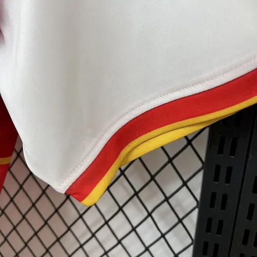 2025/2026 Bayern München Sonderedition Fußballtrikot   — view 5