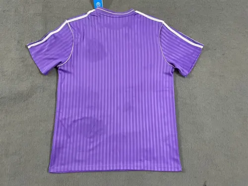 2025/2026 Real Madrid Edição Especial 06 Camisa de Futebol  — view 2