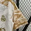 2023/2024 Real Madrid Camisa Edição Especial Dragão Dourado Branco Futebol  — view 7