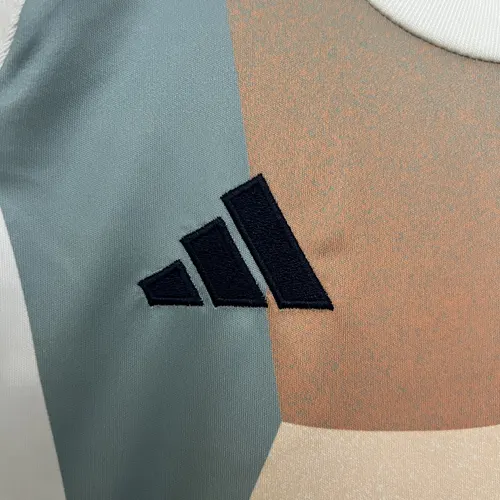 2025 Spanien Auswärts Fußballtrikot AAA Fan-Qualität Kindergröße — view 3