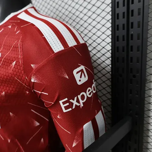 2026/2027 قميص ليفربول المنزلي بأكمام طويلة نسخة اللاعب لكرة القدم جودة تايلاندية  — view 5