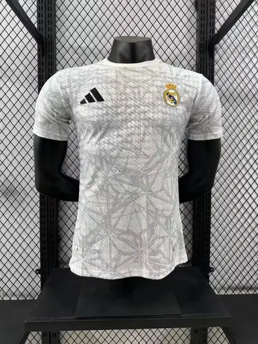 2024/2025 Spielerversion Real Madrid Sonderedition Trikot 04 — view 1