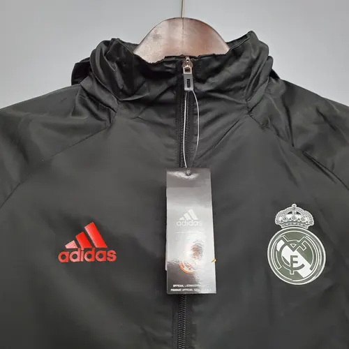 Chaqueta Cortavientos Real Madrid Negra 2021 (Borde Blanco y Rojo) — view 3