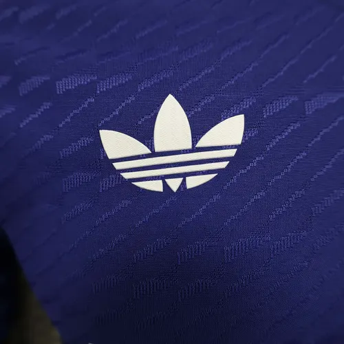Maillot de foot troisième extérieur Real Madrid Version Joueur 2024/2025  — view 3