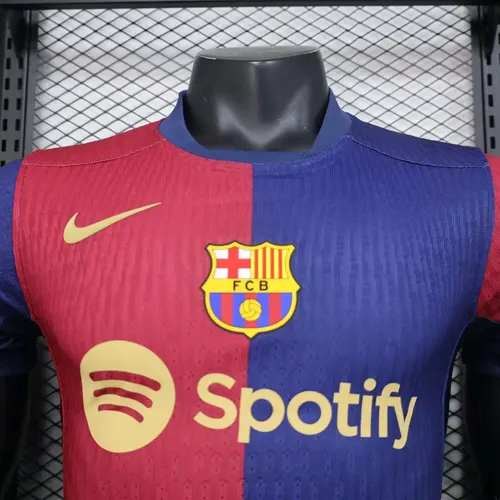 Camisa de Futebol Barcelona Home Versão Jogador 2024/2025  — view 3