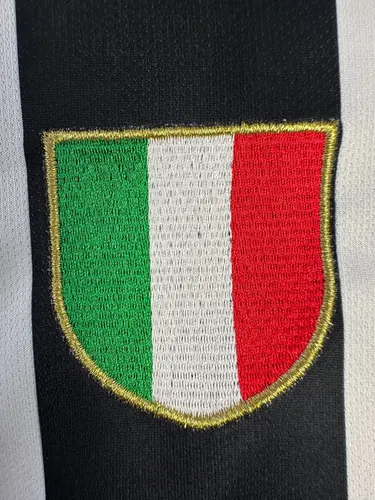 2002/2003 Retro Juventus Langarm Heim-Fußballtrikot  — view 6