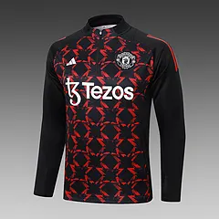 2024/2025 Manchester United Halb-Reißverschluss Trainingsanzug Schwarz Rot Fußballtrikot AAA fan-gradät Set — view 3