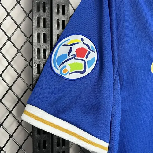 1996 Retro Italy Home Soccer Shirt  — view 4