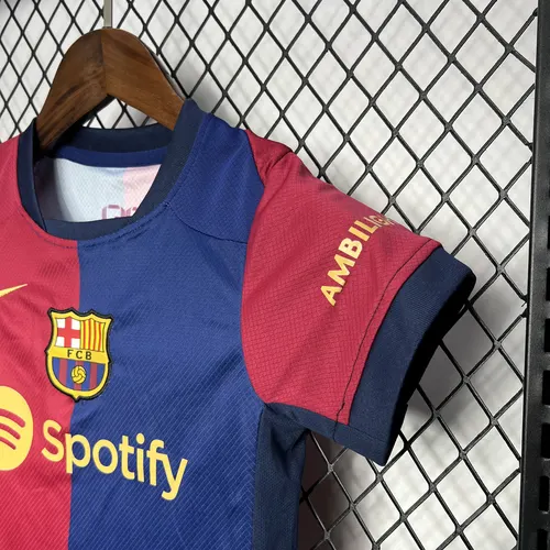 2024/2025 Barcelona Heim Fußballtrikot AAA fan-gradät Kindergröße — view 5