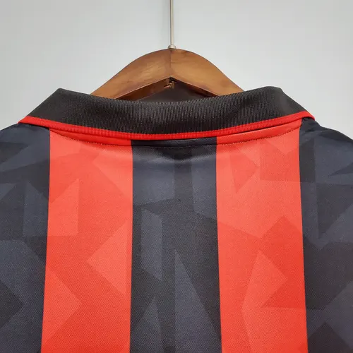 1993/1994 Retro AC Milan Heim-Fußballtrikot  — view 7