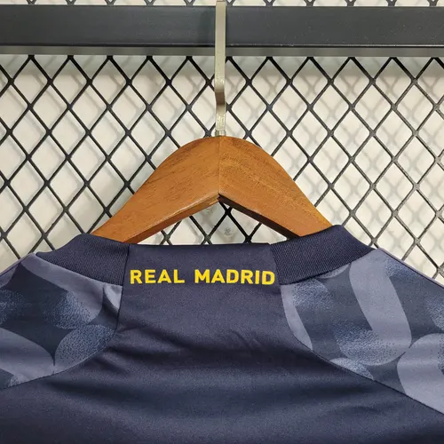 2023/2024 Real Madrid Auswärts Fußballtrikot  — view 6