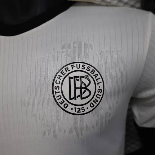 2025/2026 Versión Jugador Alemania 125 Aniversario Edición Camiseta de Fútbol  — view 5