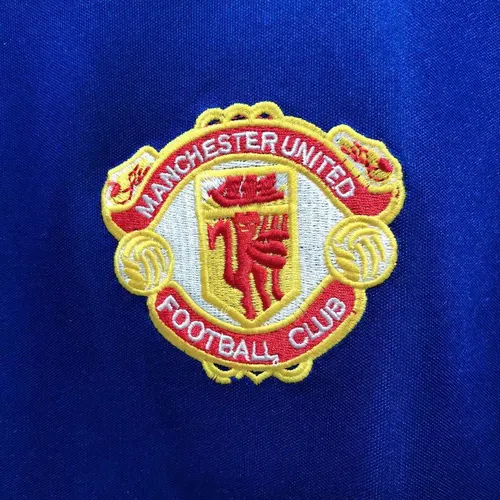 1985 Retro Manchester United Away Football Shirt  — view 3