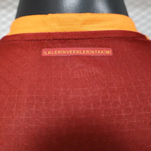 2025/2026 Player Version Galatasaray Home Football Shirt  — view 7
