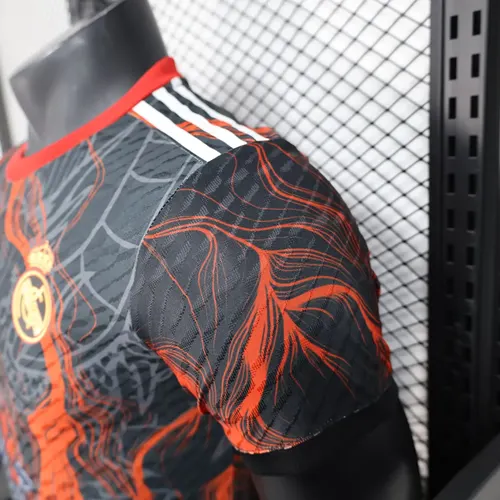 2025/2026 Player Version Real Madrid Special Edition 31 Football Jersey  — view 7