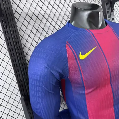 2025/2026 Long Sleeve Player Version Barcelona Home No Ads Football Jersey  — view 8