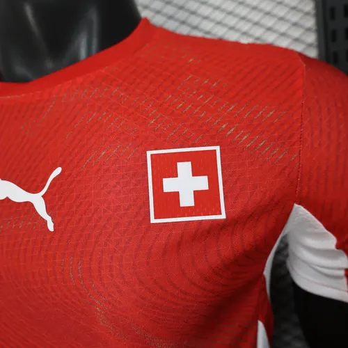 2026 Player Version Schweiz Heim-Fußballtrikot AAA Fan-Qualität — view 6
