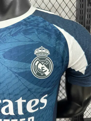 2025/2026 Player Version Real Madrid Special Edition 39 Football Jersey  — view 5