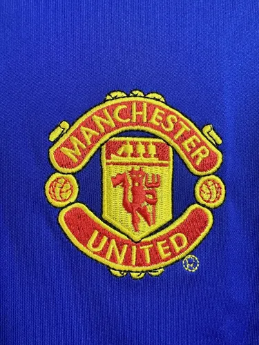 2002/2003 Retro Manchester United Third Away Football Shirt  — view 5