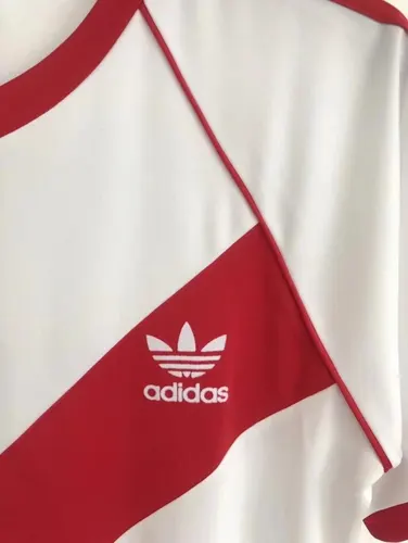 1986 Retro River Plate Home Football Jersey  — view 4