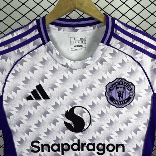2025/2026 Camisa Fora do Manchester United  — view 3