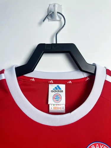 2001/2002 Rétro Bayern Munich Domicile Maillot de Football  — view 3