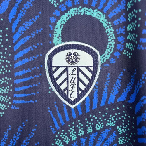 20223/2024 Leeds United Auswärts Fußballtrikot  — view 7