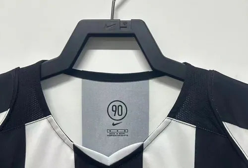 2004/2005 Retro Juventus Camisa de Futebol Casa  — view 3