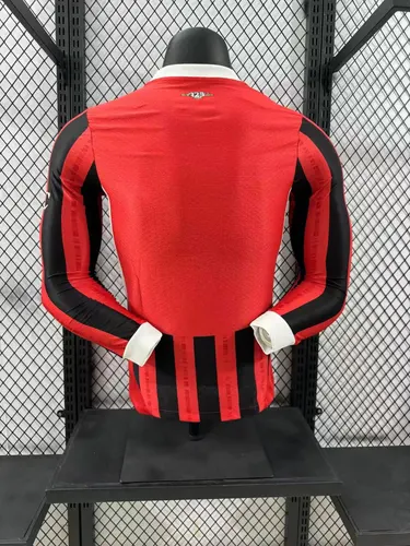 قميص كرة قدم AC Milan داخل الأرض بأكمام طويلة نسخة اللاعب 2024/2025 جودة تايلاندية — view 2