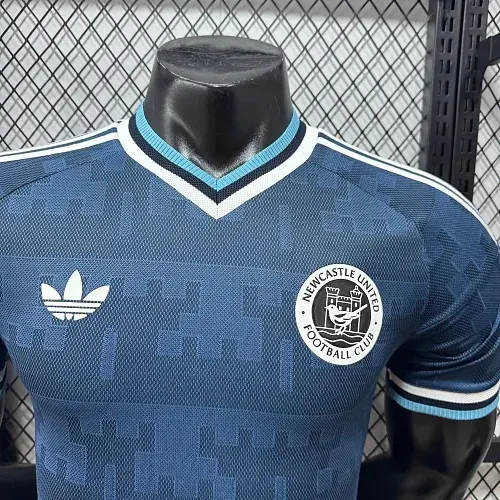 2026/2027 Player Version Newcastle United Home Football Jersey   — view 5
