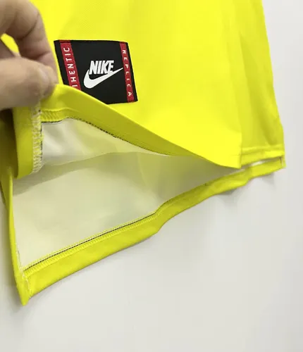 Camiseta de fútbol local retro del Dortmund 1995/1996 — view 9